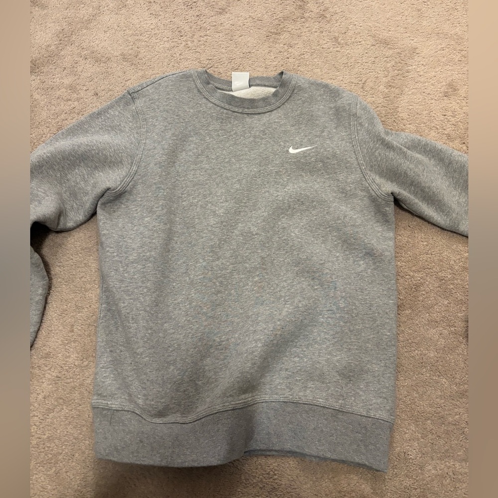 Nike Crewneck Gray Sweater